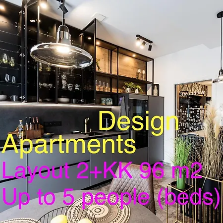 Apartment Dh Private Flowers Terrace And Sauna Luxury 2kk, 2x Smarttv-netflix, Free Parking, Gym