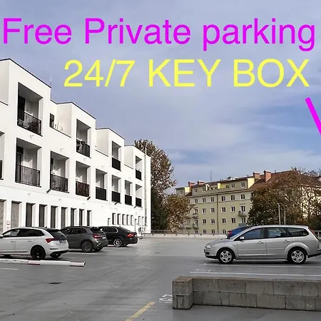 Dh Private Flowers Terrace And Sauna Luxury 2kk, 2x Smarttv-netflix, Free Parking, Gym Brünn