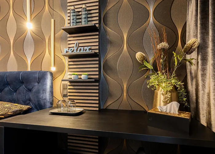 Apartment Dh Private Flowers Terrace And Sauna Luxury 2kk, 2x Smarttv-netflix, Free Parking, Gym